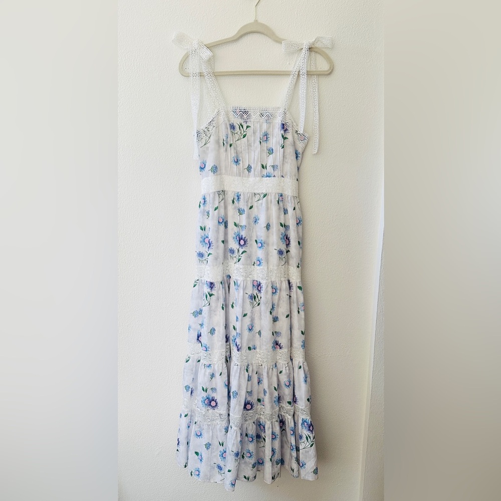 White floral maxi dress with bow straps / small